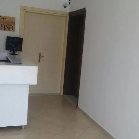 Aparthotel Portofino 3*