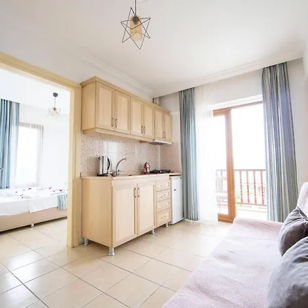 Apart Otel Portofino 3*
